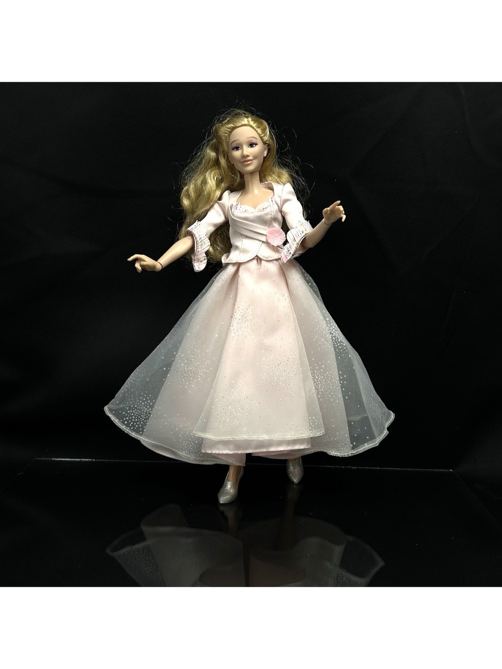 Mattel Doll Wicked Glinda in Her Bubble 2025 Wicked for Good No Stand